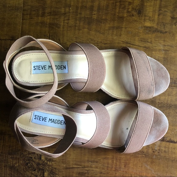 Steve Madden Heels - Picture 5 of 7